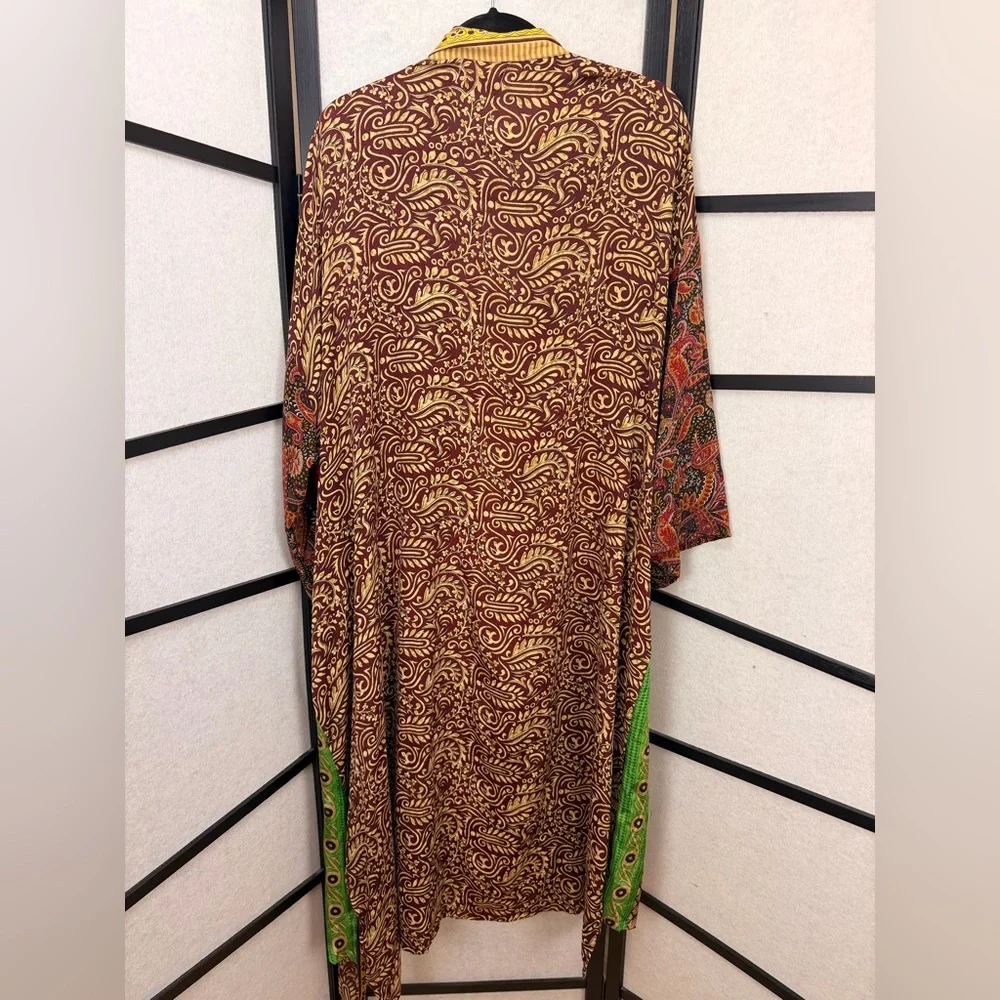 Kantha Bae Serenity Kimono - Picture 5 of 5